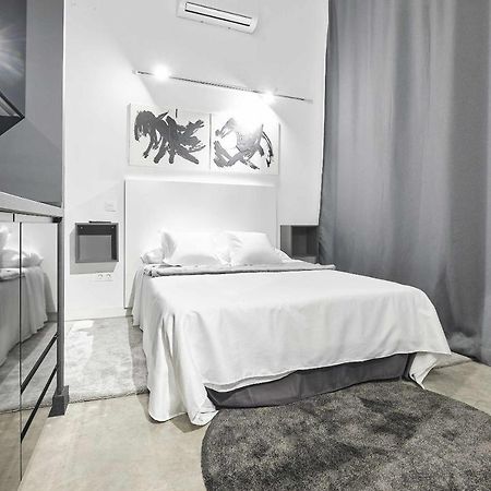 セビリアDulce Modern & Luxuryアパートメント エクステリア 写真